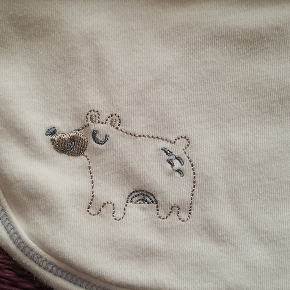 Lot 5 bibs: 2 Halloween and 3 embroidered animals - Picture 4 of 8